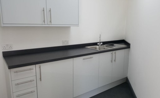 The available accommodation comprises the ground floor office suite within this modern mixed commercial and residential development.\n\nNewly refurbished throughout, Unit 4 is arranged as an open plan office together with separate kitchen plus and ma...