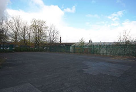 TO LET: Modern Warehouse / Production Unit 18,914 SQ FT (1,757.17 SQ...
