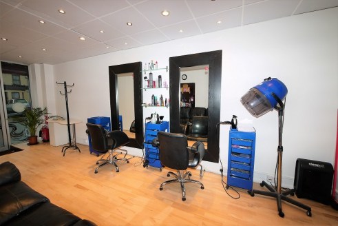 We are excited to present to the market this fabulous Hair & Beauty salon in Stratford. This business was successfully run by the previous owner for many years. The business is an ideal venture for anyone looking to run a thriving business