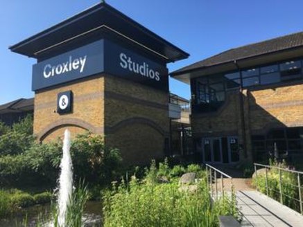 Building 6 is located on the prestigious Croxley Park with a wide range of amenities and good transport links. Croxley Park, a well connect hub, relaxing haven and thriving business community....