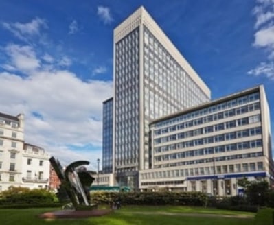 33 Cavendish Square, W1G 0DT\n\nLocation\n\nThis landmark office building is located on the southeast corner of Cavendish Square. First class transport links are provided by Oxford Circus underground station (Bakerloo, Central and Victoria lines) whi...