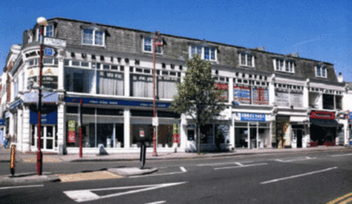Victoria Road - KT6