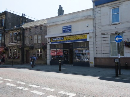 LOCATION\n\nThe property is located on Market Street offering a prime retail location in the centre of Colne.\n\nDESCRIPTION\n\nA two storey stone built property comprising of ground floor retail area with office and first floor open plan accommodati...