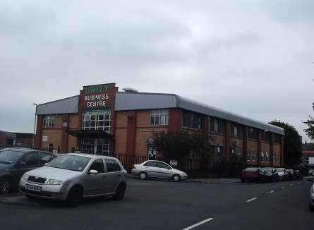 DESCRIPTION\n\nThese premises comprise two office/industrial units divided up into small suites of office and workshop space, ideal for start-up businesses.\n\nLOCATION\n\nThe property is situated very close to Leeds City Centre, just off Roundhay Ro...
