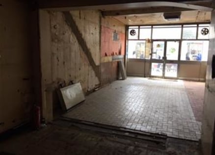 The premises comprise a lock-up ground floor retail unit benefiting from a clear open-plan layout.\n\nAccommodation\n\nAll measurements are approximate and measured on a gross internal area basis\n\nSales Area\n500 sqft\n46.45 sqm\n\nStorage\n45 sqft...