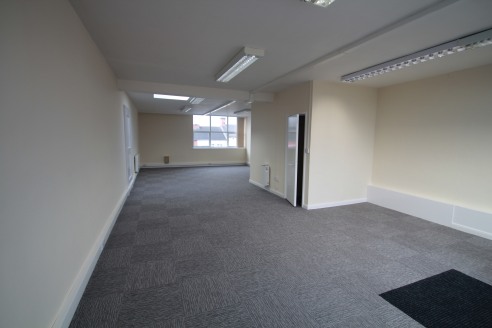 The offices are located on the first floor of the main retail parade in Garforth. The suites are located close to retailers including Co-operative, Cooplands, Lloyds Pharmacy and Card Factory along with many other high street retailers.