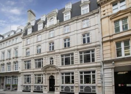 Available immediately A variety of newly refurbished office units available...