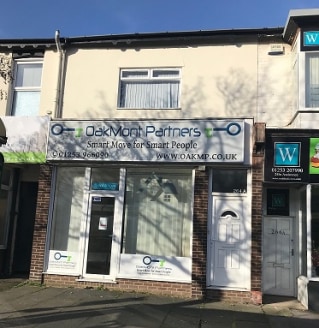 Double fronted premises located in a prominent main road position leading into Blackpool Town Centre. Ground floor double glazed office premises with front and rear area, staff room kitchen and WC. Total area 51 sqm (550 sqft) new lease available ren...