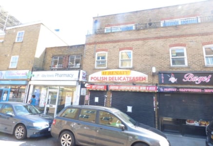 We have coming available a commercial unit in the iconic Roman road market 

608 sq ft , storage area , Toilet , Security shutters A1 Usage no premium . Great location surrounded by residential properties , local schools and good transport links.