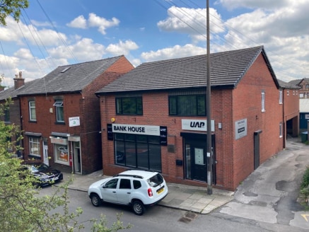 The property comprises of a purpose built modern office, with masonry walls and concrete floor. 

The ground floor accommodation comprises of reception office, together with W.C and kitchen, and a large meeting room. The ceilings are generally suspen...