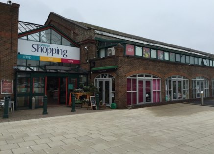 The Enterprise Centre offers a great selection of independent retail shops under the one glass Victorian roof. The centre has undergone considerable renovation in recent months. There are currently two offices and one storage unit available on the fi...