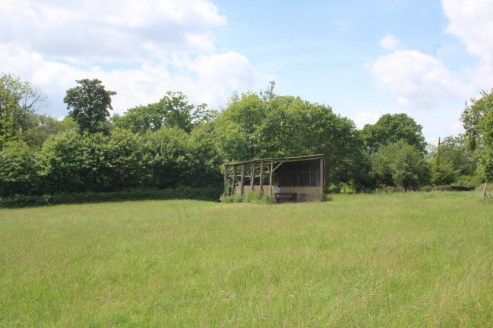 A ring-fenced parcel of agricultural land.Enclosed pasture fields, woodland and a pole barn.In all about 35 acres.