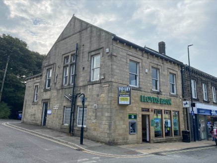 The property is an attractive 2-storey natural stone building under a pitched roof, providing retail accommodation on the Ground Floor and office accommodation on the First Floor. 

The available suite is the whole First Floor and provides newly deco...