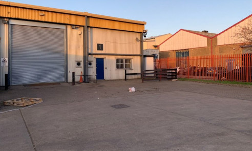 Please note that this unit is to be refurbished to a similar standard as indicated on the internal photos shown.

Unit 1 makes up part of the Buzzard Creek Industrial Estate, just off River Road. River Road grants access to the A13. To the west the A...