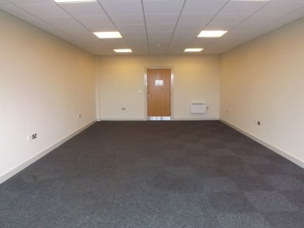 LOCATION\n\nThe B1 Business Centre benefits from excellent commuter links located midway between both junctions 9 and 10 of the M65 motorway that provides direct access to the M65 and M61 south of Preston.\n\nBurnley town centre and all its amenities...