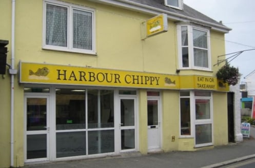 Freehold Traditional Fish & Chip Restaurant & Takeaway In Newquay For Sale\nIncludes 2 Tenanted 1 Bedroom Apartments\nRef 2131\n\nLocation\n\nThis outstanding and well respected fish & chip shop business is situated on one of the main through roads i...