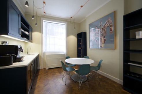 George Street - W1H