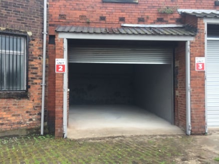 LOCATION\n\nThe property is situated at Eanam occupying the former Daniel Thwaites Stables site which is conveniently located within half a mile from Blackburn town centre and within two miles of Junction 6 of the M65 motorway.\n\nDESCRIPTION\n\nA se...