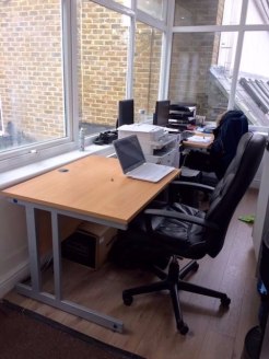 Luxury private (self-contained) office with a rooftop terrace - High street location. Kitchen and shower facilities. Recently refurbished light and airy