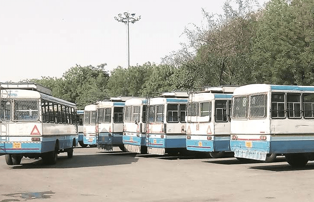 रोडवेज कर्मियों ने पकौड़े बेच इकट्‌ठा किए 2 हजार रुपए, रात का खाना उसी से बनाया, मांगें नहीं मानी तो परिवार सहित बैठेंगे धरने पर