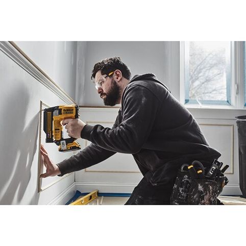 DeWalt Atomic 20V Max 23-Gauge Brushless Cordless Pin Nailer (Tool Only)