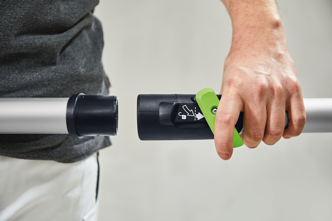 Hose clip keeps things tidy