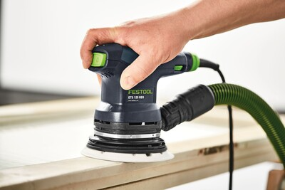 Tight sanding stroke