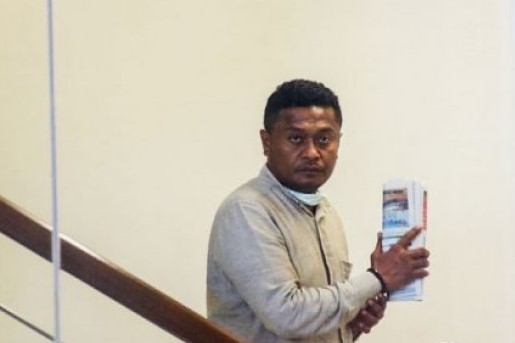 KPK Tahan Bupati Buton Selatan Atas Dugaan Korupsi Suap