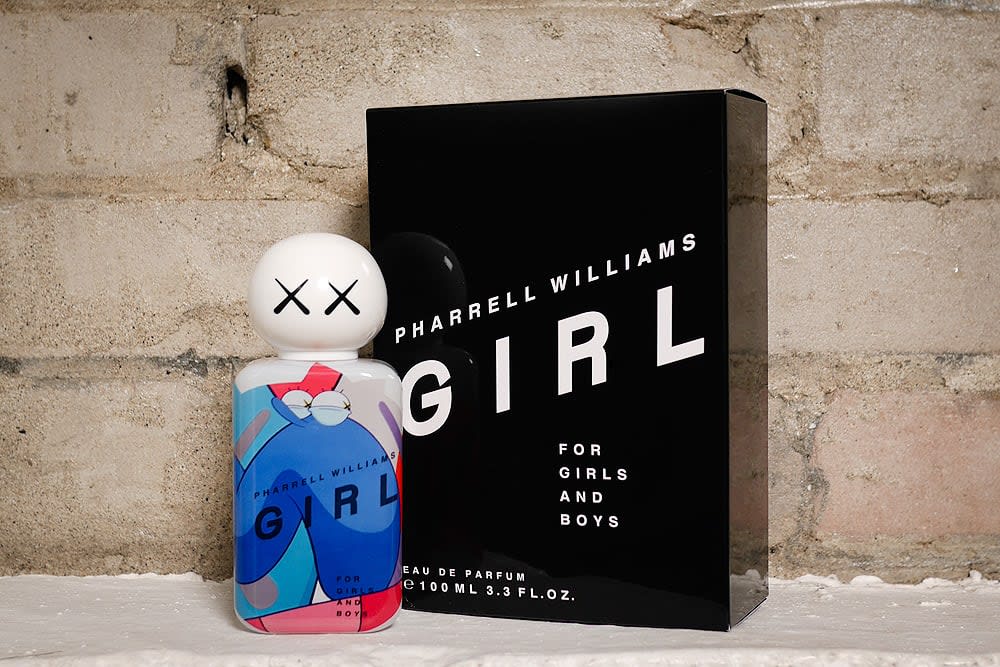 kaws comme des garcons