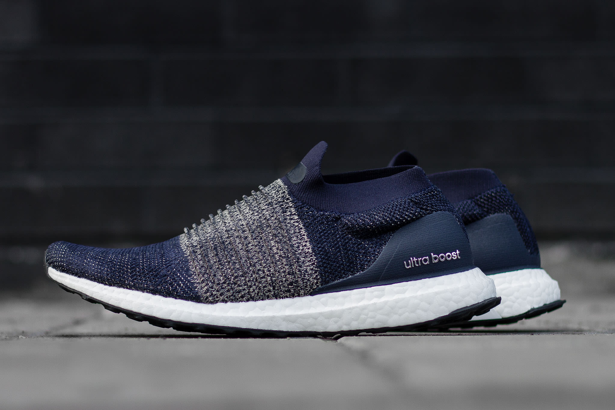 adidas Ultraboost Laceless | Available 