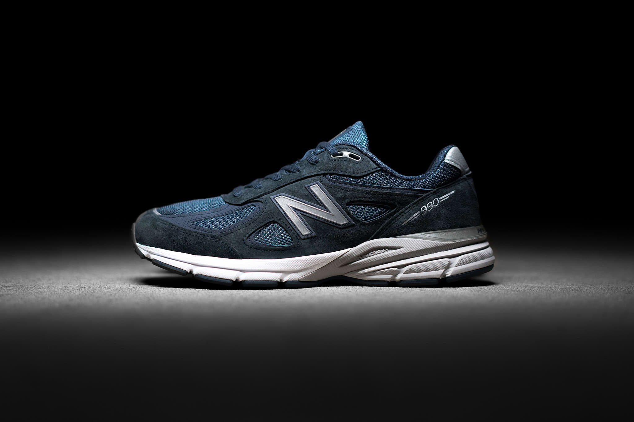 new balance m990nv4