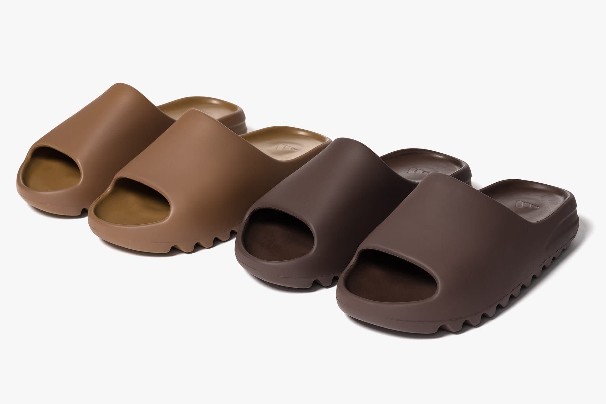 adidas yeezy slides men