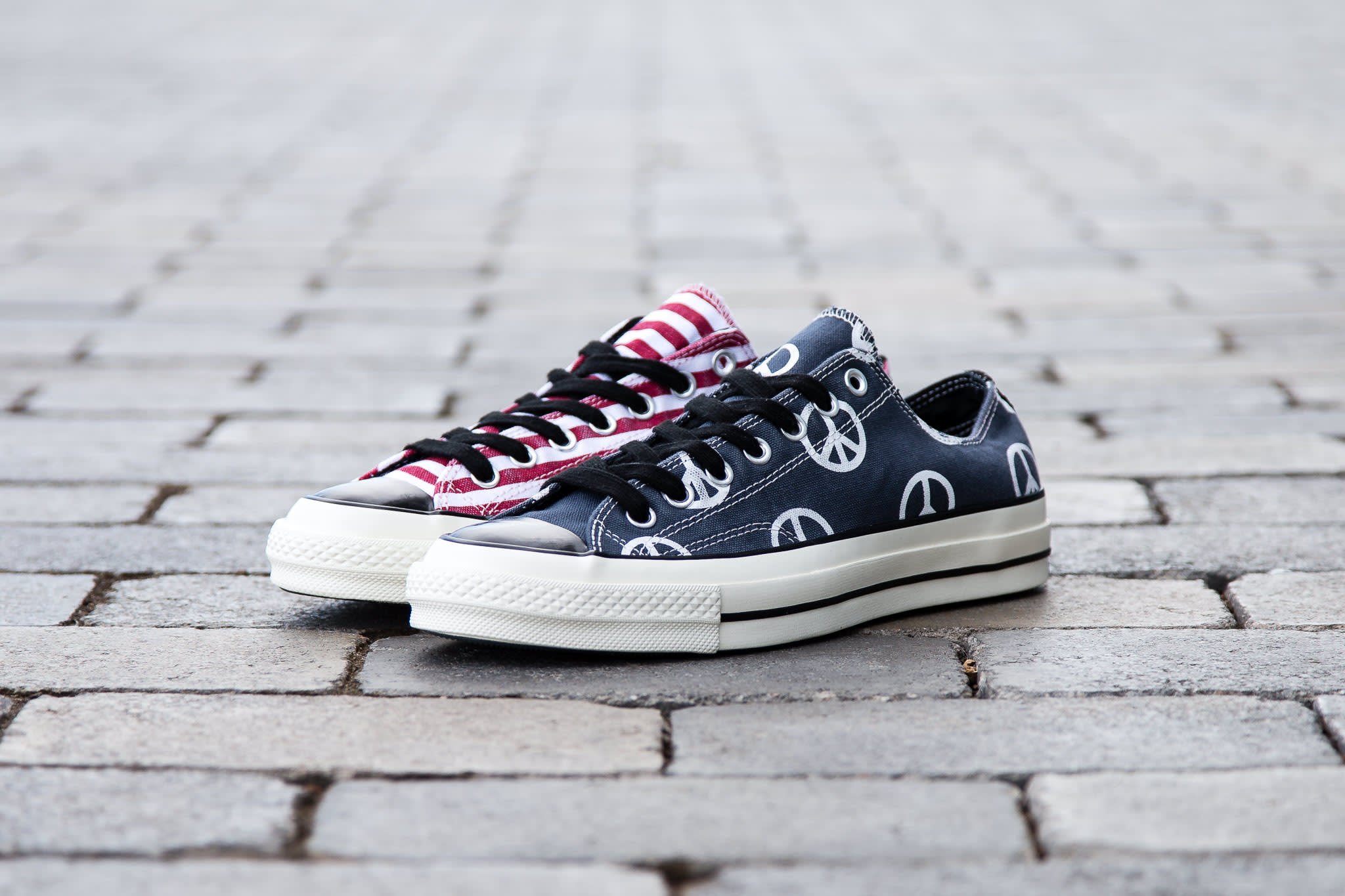 converse 70s first string