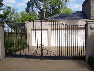 automatic electric swing gates Melbourne - Haven Fencing