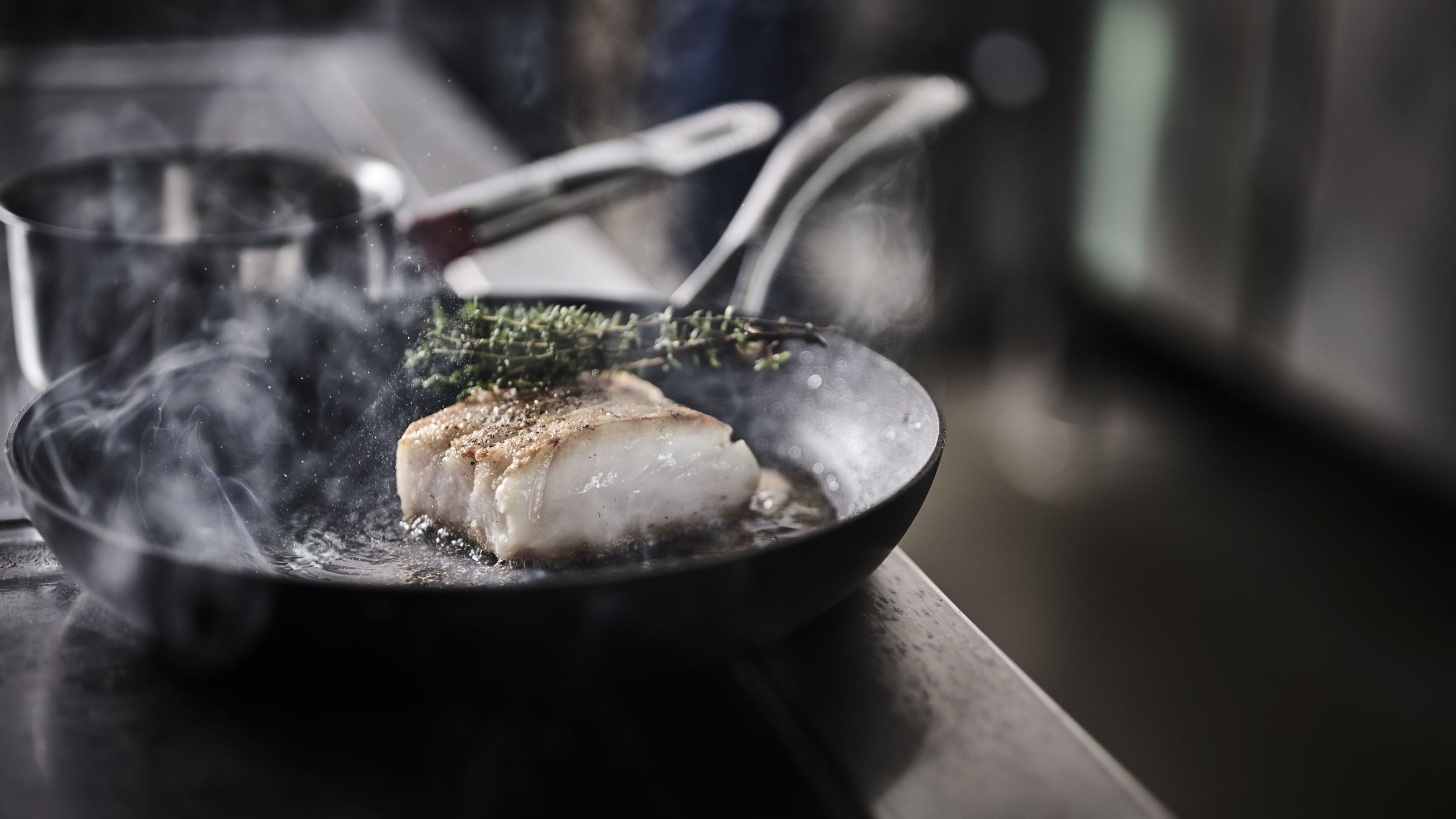 Preparation of cod from Lofoten, photo by Tom Haga