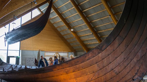 Viking ship at 
Sunnmøre Museum; photo uteguiden.no 