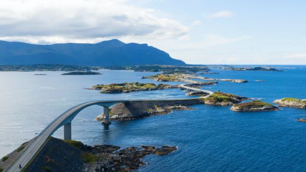 atlantic ocean road
