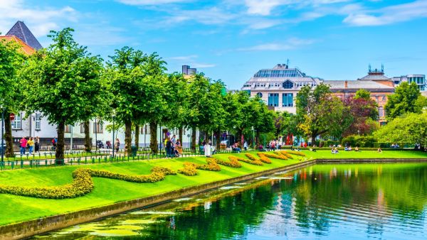 bergen festplassen park