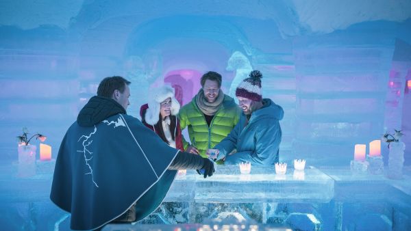 People at the bar in Kirkenes Snow Hotel