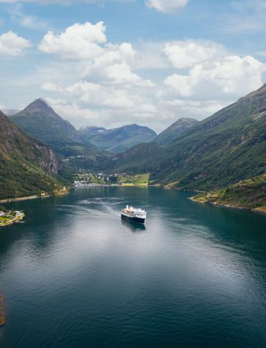 havila pollux in geiranger