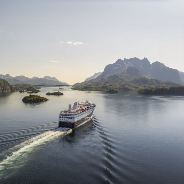 ship in nordnorge