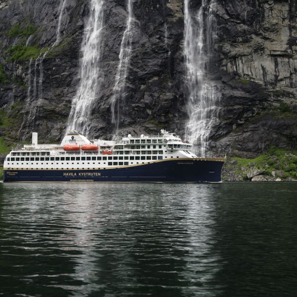 geiranger ship