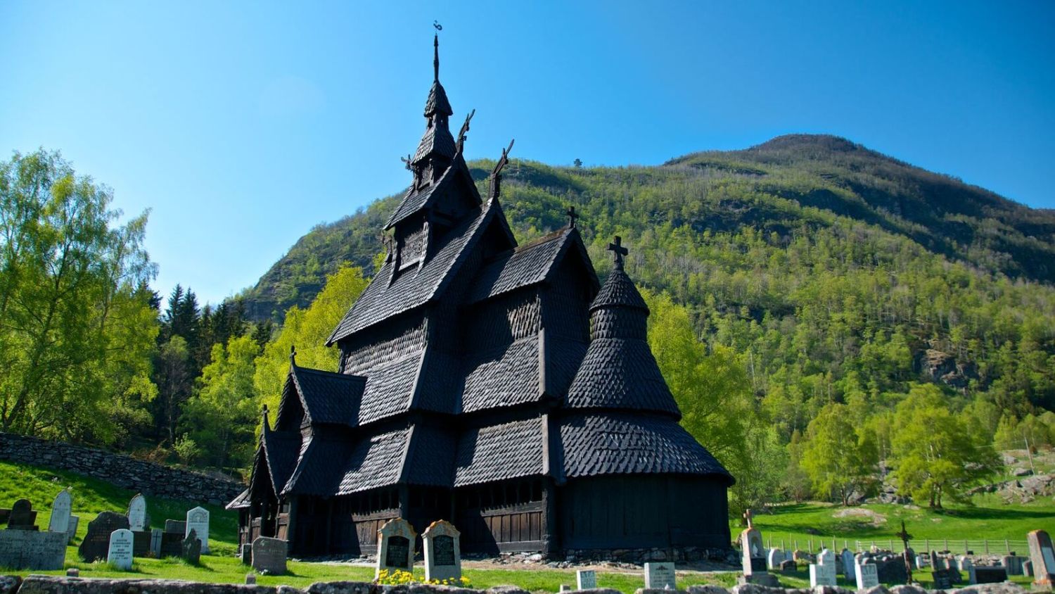 Borgund Stave Church, photo: Øyvind Heen, visitnorway.com