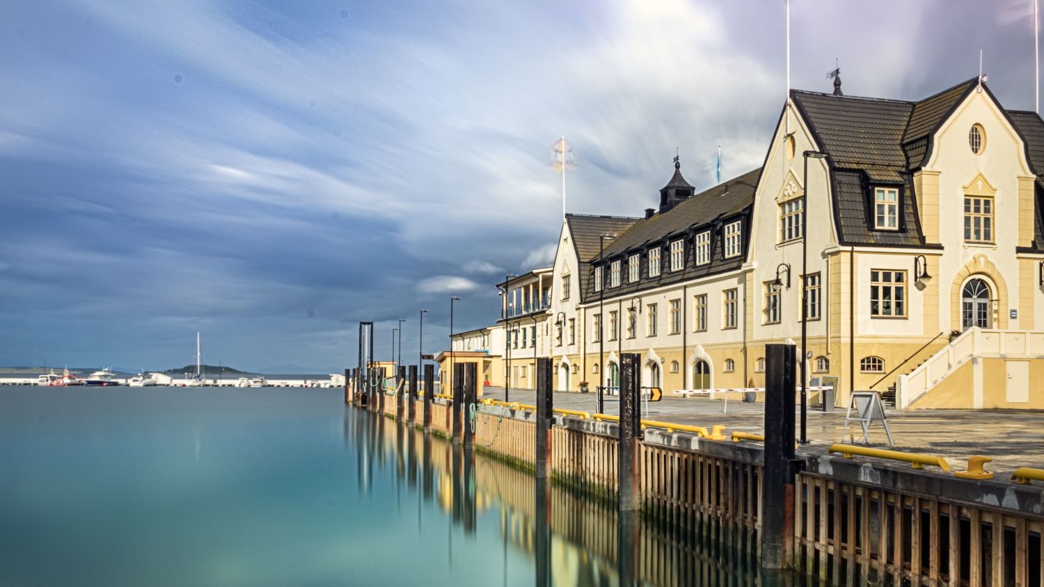 Buildings at the port of Harstad. 