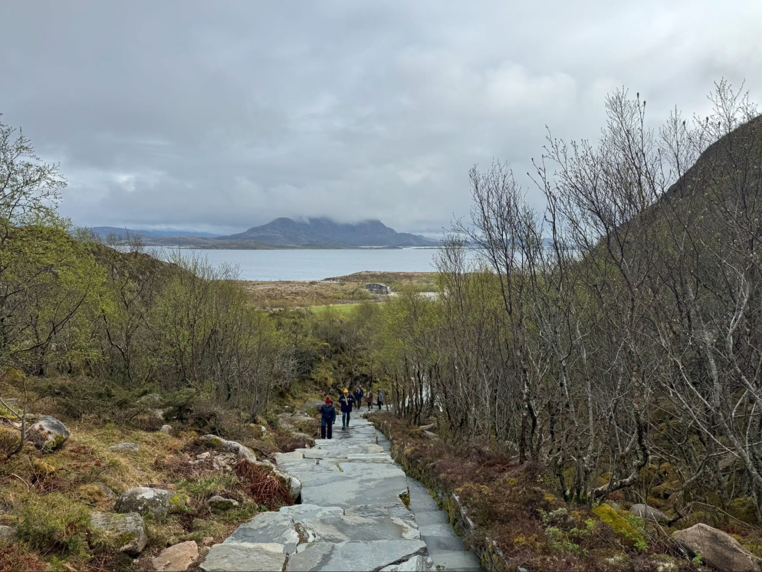 sherpatrapp opp til Torghatten hullet