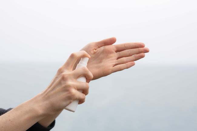 Washing hands. Photo: Unsplash