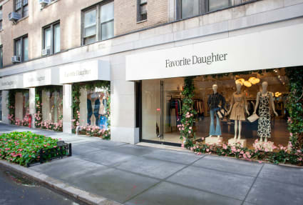 Project  US  Bespoke Cedro Versailles Favorite Daughter 001