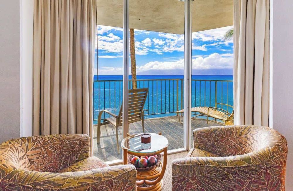 Royal Kahana 210 
