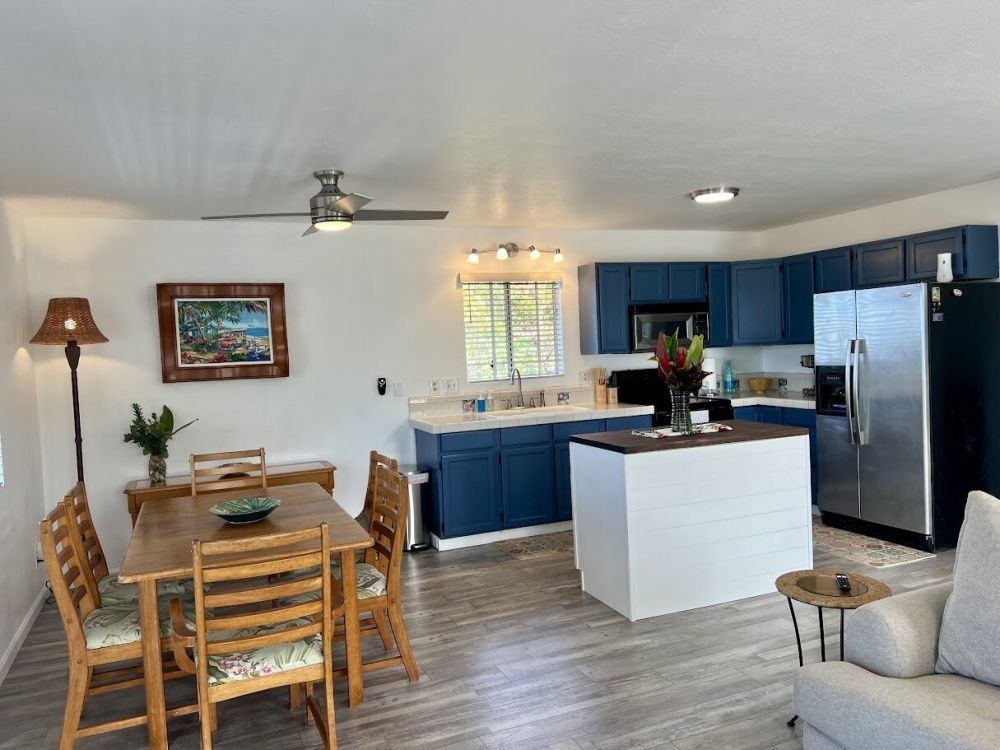 Vibrant Oceanview Escape