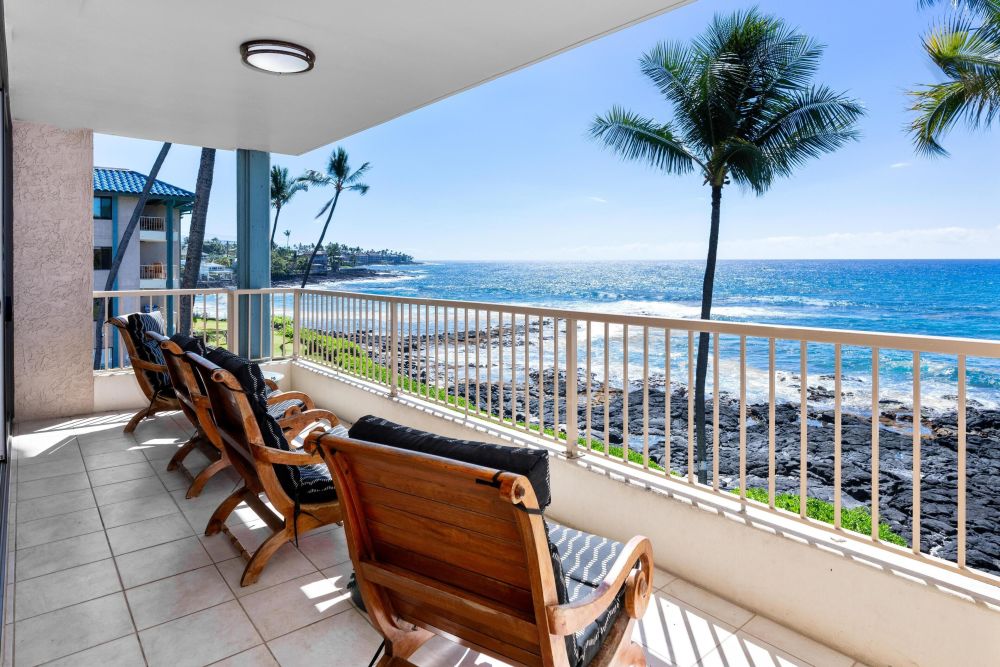 Kona Reef Oceanfront Retreat 3BR